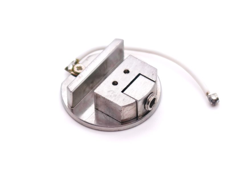 Cross-Section Fixture